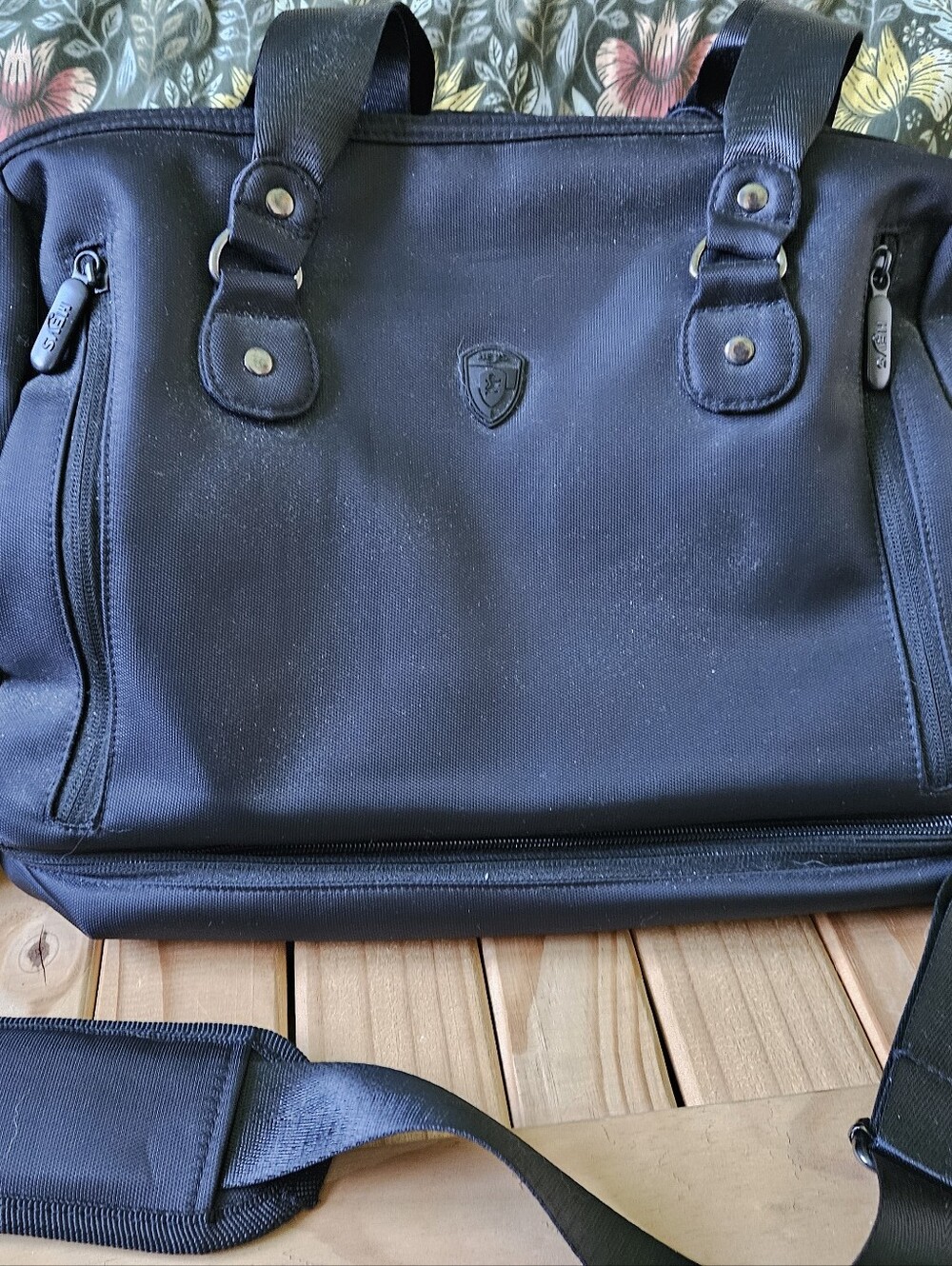 NWOT HiLite Black Fitness Duffel Bag - Picture 9 of 13